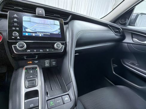 Used 2019 Honda Insight EX image 21