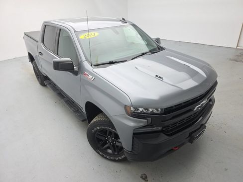 Used 2021 Chevrolet Silverado 1500 LT Trail Boss w/ LPO, Dark Essentials Package AWD/4WD image 1