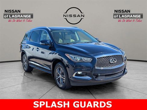 Used 2020 INFINITI QX60 Luxe w/ Essential Package image 3