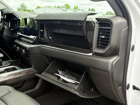 Used 2023 Chevrolet Silverado 1500 LTZ w/ LTZ Premium Package AWD/4WD image 30