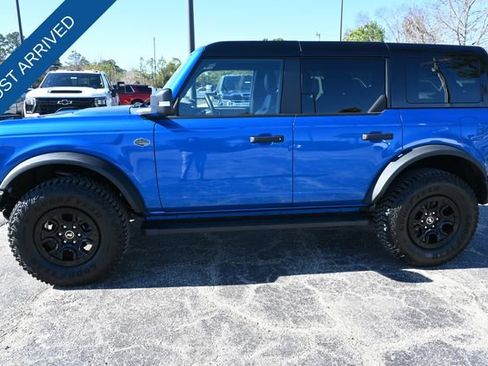 Used 2024 Ford Bronco Wildtrak image 2