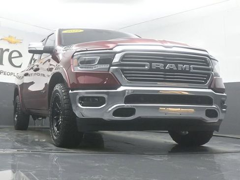 Used 2022 RAM 1500 Laramie AWD/4WD image 3