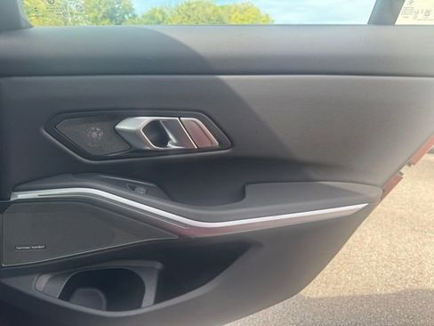 Certified 2025 BMW 330i xDrive Sedan w/ M Sport Package image 27