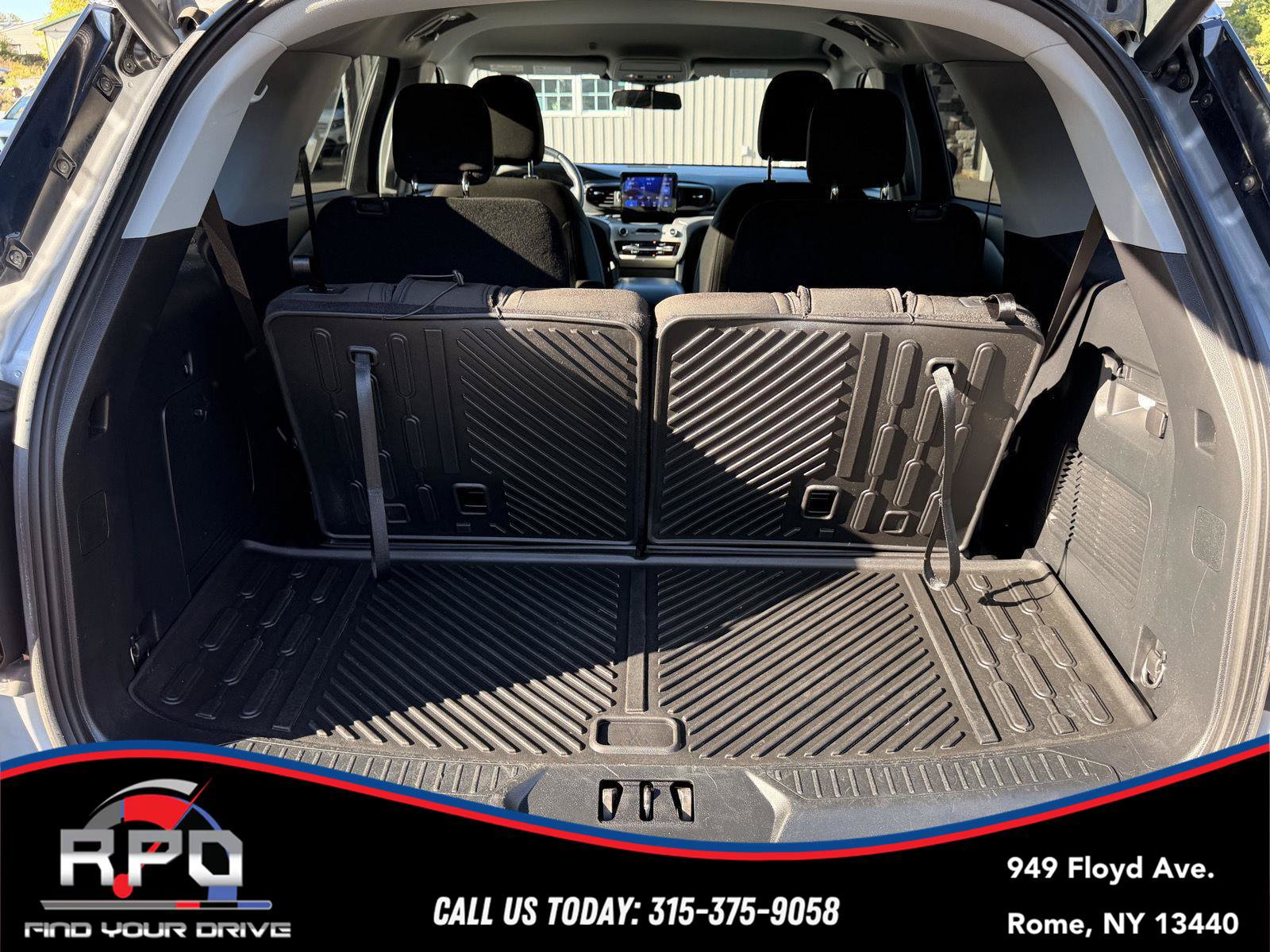 Used 2022 Ford Explorer XLT AWD/4WD image 31
