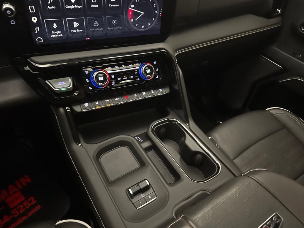 Used 2026 GMC Sierra 2500 AT4X w/ LPO, Black Badging Package AWD/4WD image 18