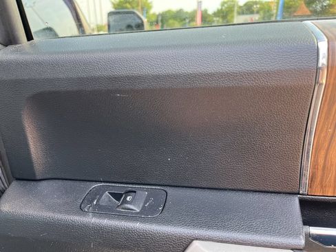 Used 2019 Ford F150 Lariat AWD/4WD image 28