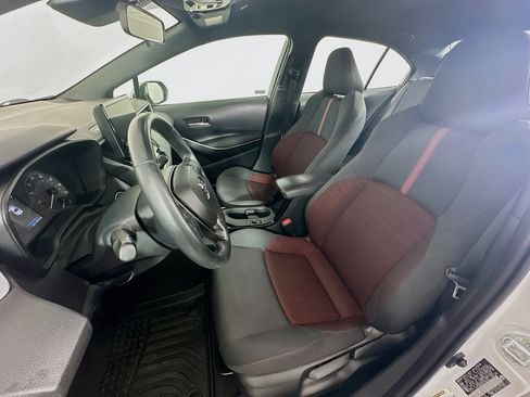 Used 2023 Toyota Corolla SE image 13