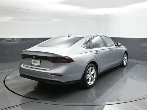 Certified 2024 Honda Accord LX image 8