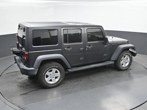 Used 2017 Jeep Wrangler Unlimited Sport w/ Quick Order Package 24S AWD/4WD image 23