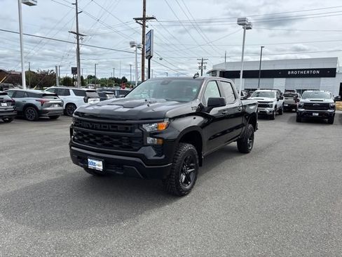 New 2026 Chevrolet Silverado 1500 Custom Trail Boss AWD/4WD image 1