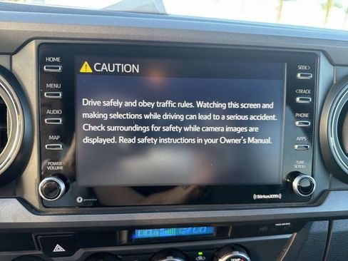 Used 2021 Toyota Tacoma TRD Off-Road AWD/4WD image 20