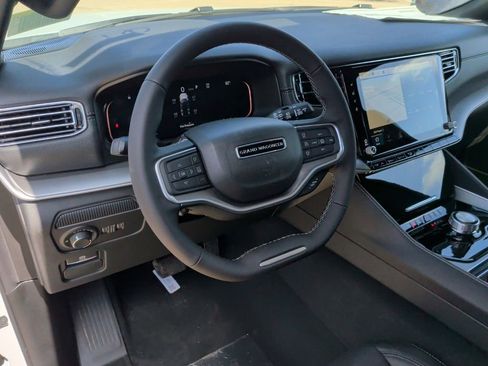 New 2026 Jeep Grand Wagoneer L 2WD w/ Premium Group I image 15