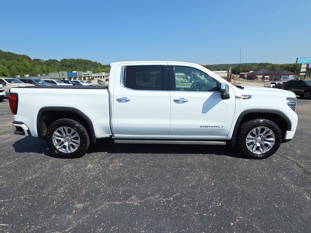Used 2022 GMC Sierra 1500 Denali w/ Technology Package AWD/4WD image 12
