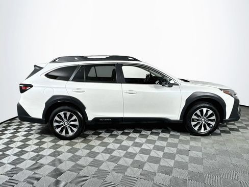 Used 2025 Subaru Outback Limited AWD/4WD image 8
