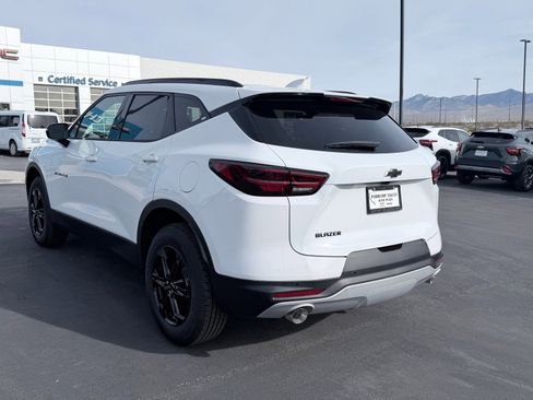 New 2026 Chevrolet Blazer LT w/ Midnight/Sport Edition image 5