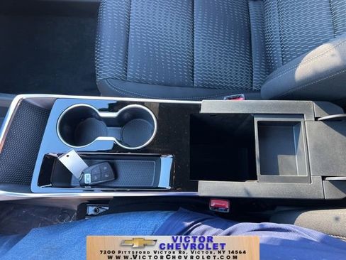 New 2025 Chevrolet Equinox LT w/ Safety and Technology Package image 16