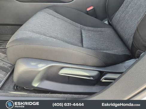 Certified 2025 Honda Accord LX image 18