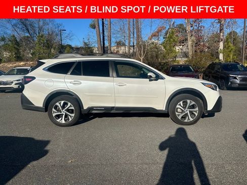 Used 2022 Subaru Outback Limited image 3