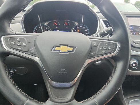 Used 2023 Chevrolet Equinox LT w/ Driver Convenience Package FWD image 12