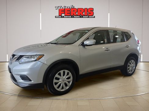 Used 2015 Nissan Rogue S AWD/4WD image 1