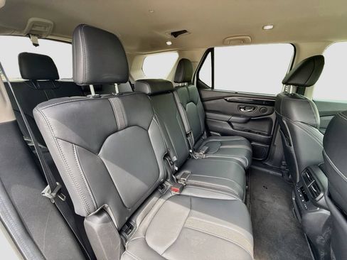 Used 2025 Honda Pilot EX-L image 31