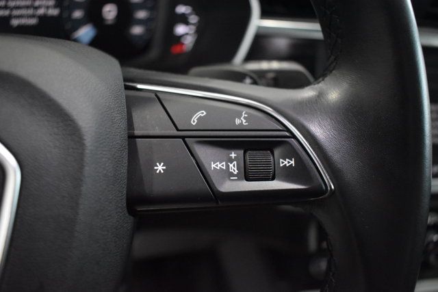 Used 2024 Audi Q3 2.0T Premium w/ Convenience Package AWD/4WD image 20