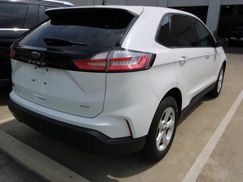Used 2023 Ford Edge SE AWD/4WD image 7