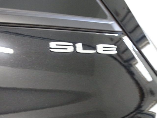 Certified 2024 GMC Terrain SLE w/ Driver Convenience Package AWD/4WD image 24
