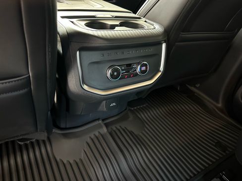 Used 2027 Ford Expedition Tremor w/ Driver's Package AWD/4WD image 29