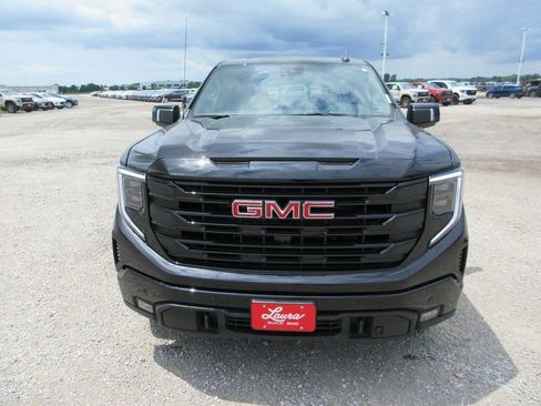 New 2026 GMC Sierra 1500 Elevation w/ Elevation Premium Package AWD/4WD image 13