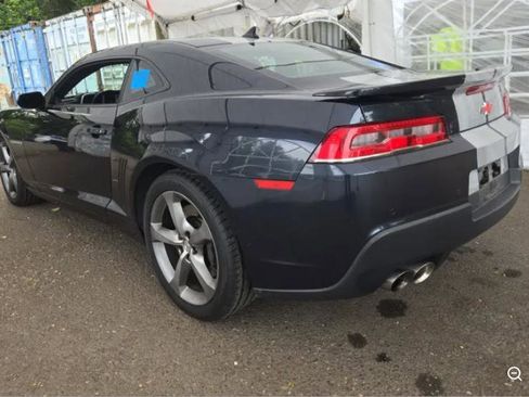 Used 2014 Chevrolet Camaro SS w/ RS Package RWD image 2