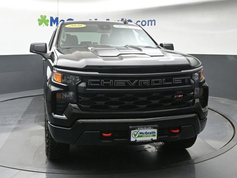 Used 2026 Chevrolet Silverado 1500 Custom Trail Boss AWD/4WD image 4
