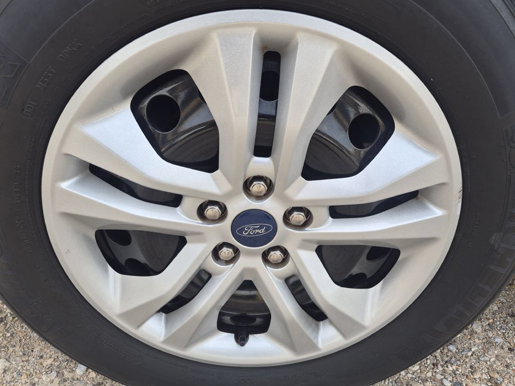 Used 2022 Ford Escape S AWD/4WD image 28
