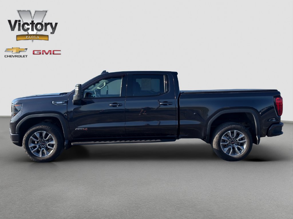Used 2022 GMC Sierra 1500 AT4 w/ AT4 Preferred Package AWD/4WD image 3