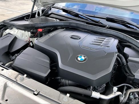 Used 2024 BMW 330i Sedan w/ Convenience Package RWD image 32