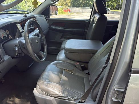 Used 2007 Dodge Ram 1500 Truck Laramie RWD image 9