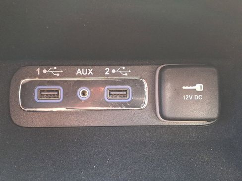 Used 2020 Jeep Grand Cherokee Altitude AWD/4WD image 25