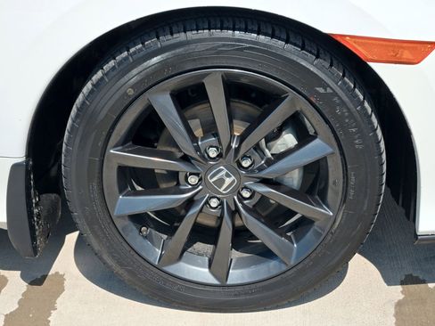 Used 2021 Honda Civic EX image 7