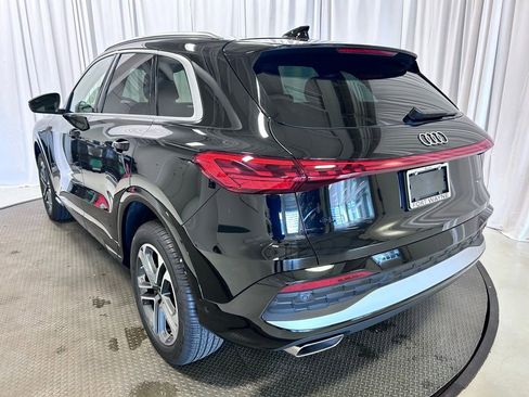 Used 2025 Audi Q5 2.0T Premium w/ Convenience Package image 26