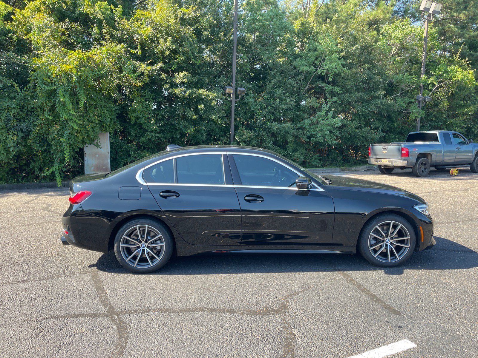 Used 2019 BMW 330i Sedan w/ Convenience Package RWD image 21