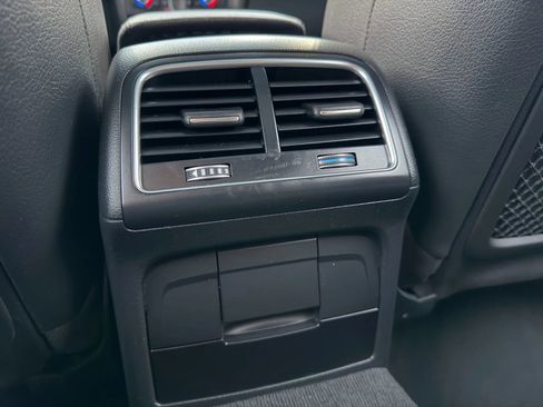 Used 2015 Audi A4 Premium Plus w/ Technology Package image 30