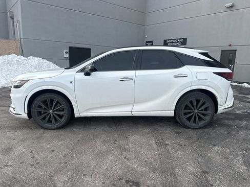 Used 2023 Lexus RX 500h F Sport image 6