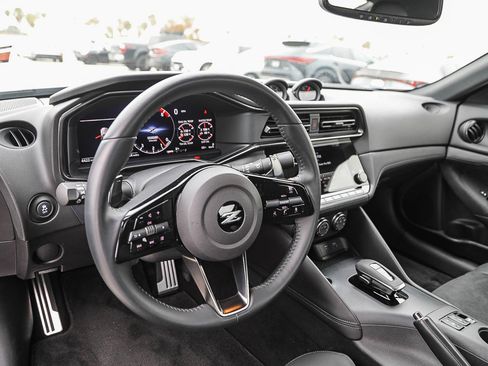Used 2024 Nissan Z Performance w/ Floor Mat Package RWD image 12
