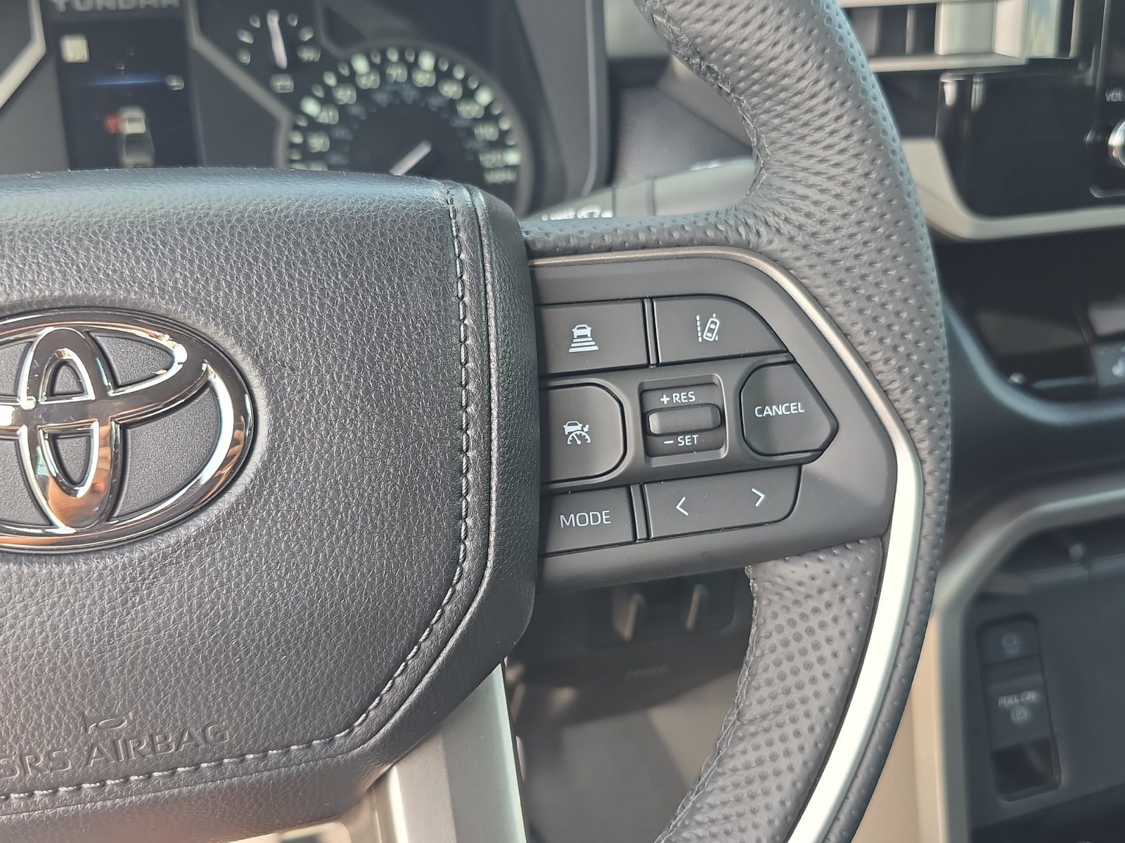 New 2026 Toyota Tundra SR5 w/ TRD Off-Road Premium Package AWD/4WD image 14