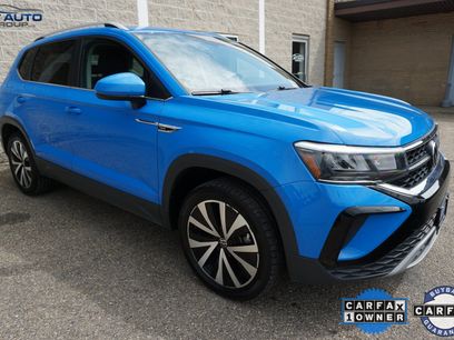 Used 2022 Volkswagen Taos SE w/ IQ.Drive SE Package