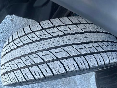 Used 2021 Jeep Compass 80th Special Edition w/ Sun and Sound Group image 42