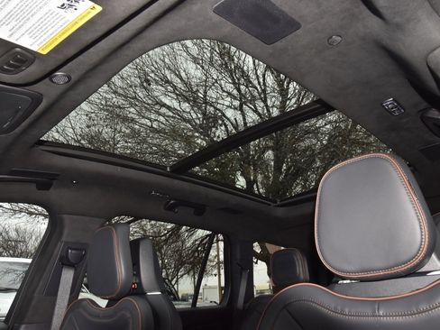 New 2026 Lincoln Aviator Black Label w/ Dynamic Handling Package image 40