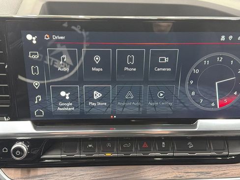 Used 2026 GMC Sierra 1500 SLT AWD/4WD image 22