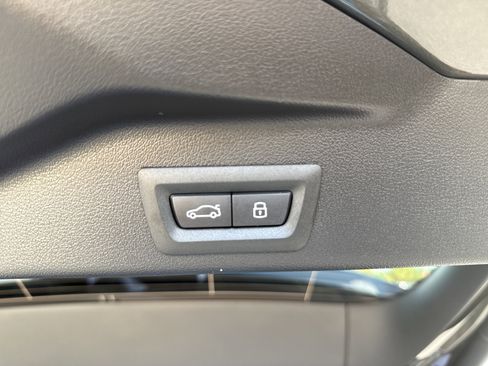 New 2026 BMW X5 xDrive50e w/ Climate Comfort Package image 25