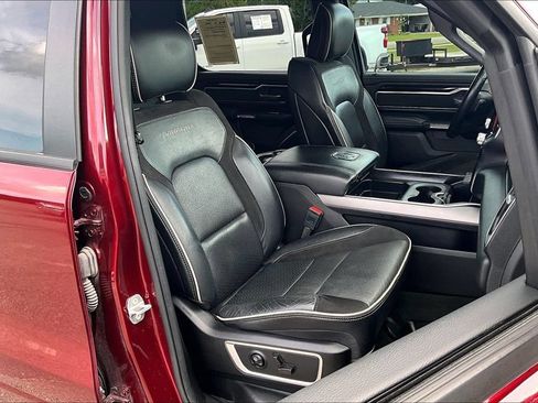 Used 2021 RAM 1500 Laramie w/ Sport Appearance Package AWD/4WD image 7